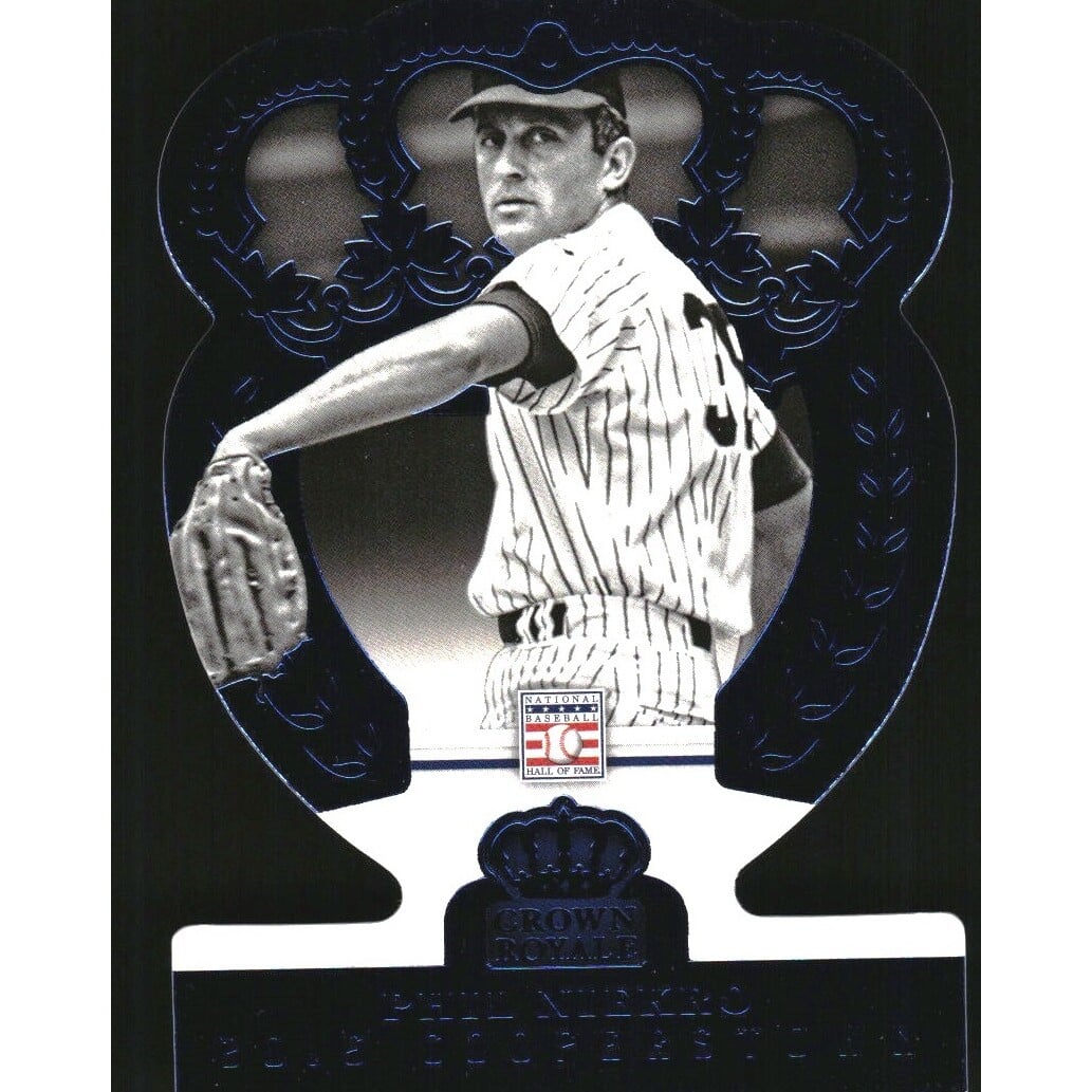 2015 Panini Cooperstown Crown Royale Blue #75 Phil Niekro. rookie card picture