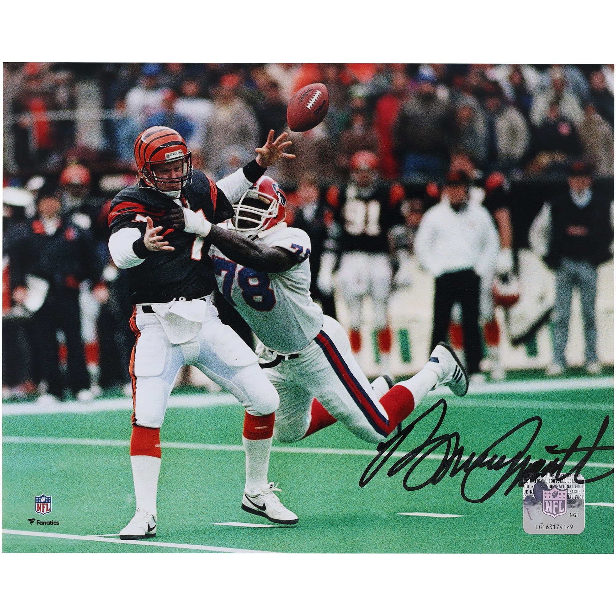Bruce Smith Buffalo Bills Autographed 8" x 10" Sacking Boomer Esiason Photograph