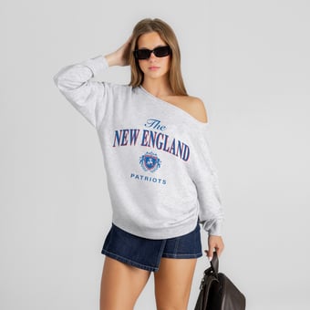 Women's Gameday Couture Ash New England Patriots Offsides Energy Off-Shoulder Sweatshirt