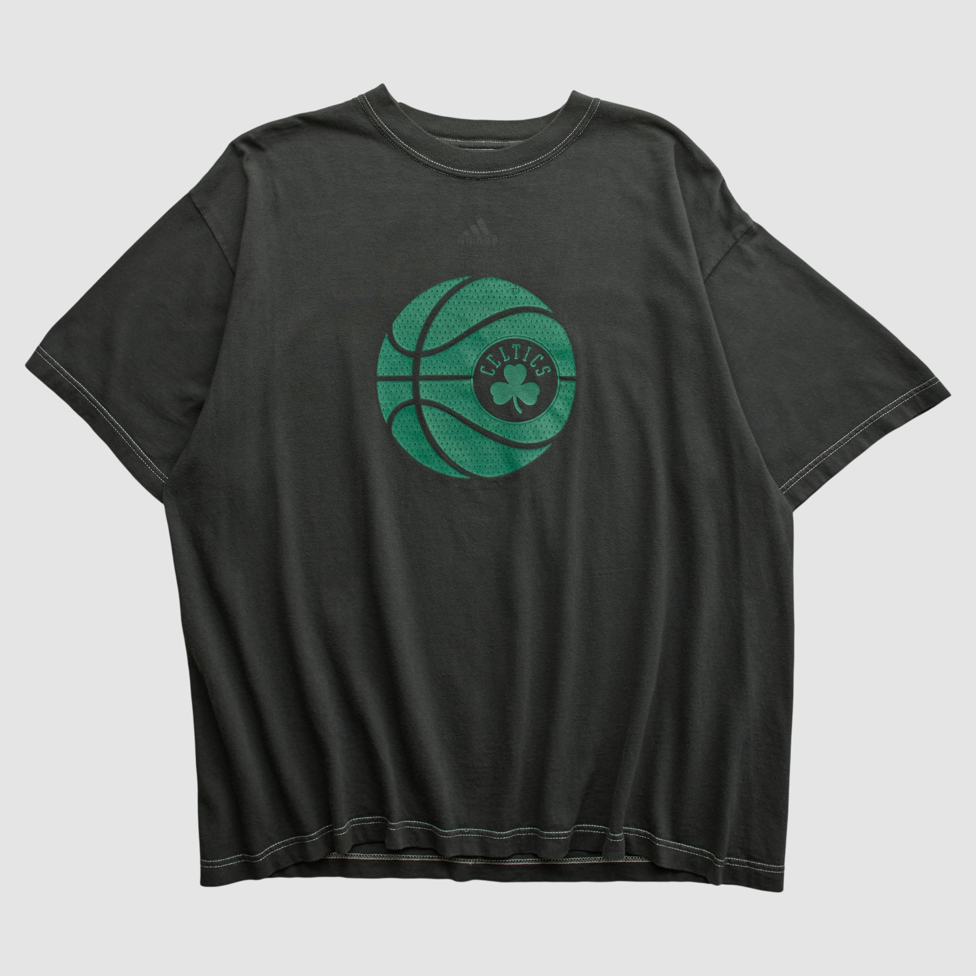 Boston Celtics Adidas 2010s T-shirt - Black - L by Fanatics Real Vintage