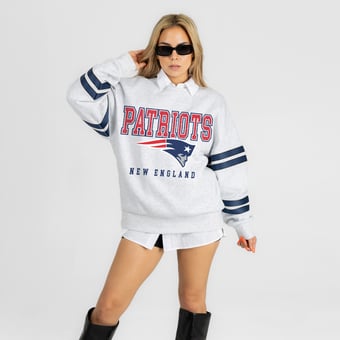 Women's Gameday Couture Ash New England Patriots  Stadium Stripes Oversized Fleece Sweatshirt