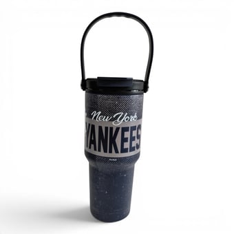 Pegasus New York Yankees 24oz. Speckled Gradient Stainless Steel Dual Top Water Bottle