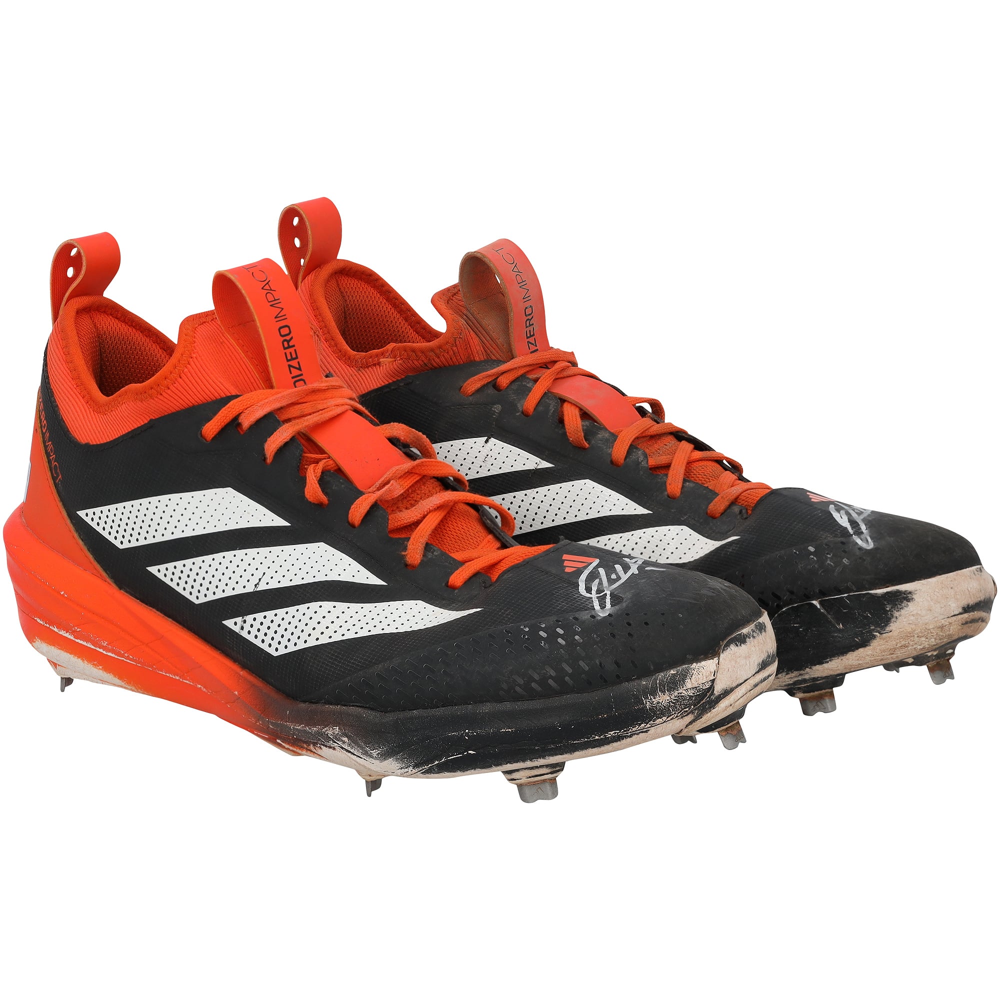 Scarpe da gioco Adidas nere/arancioni autografate da Jackson Holliday dei Baltimore Orioles, indossate durante la stagione MLB 2025 - NF70442516-17