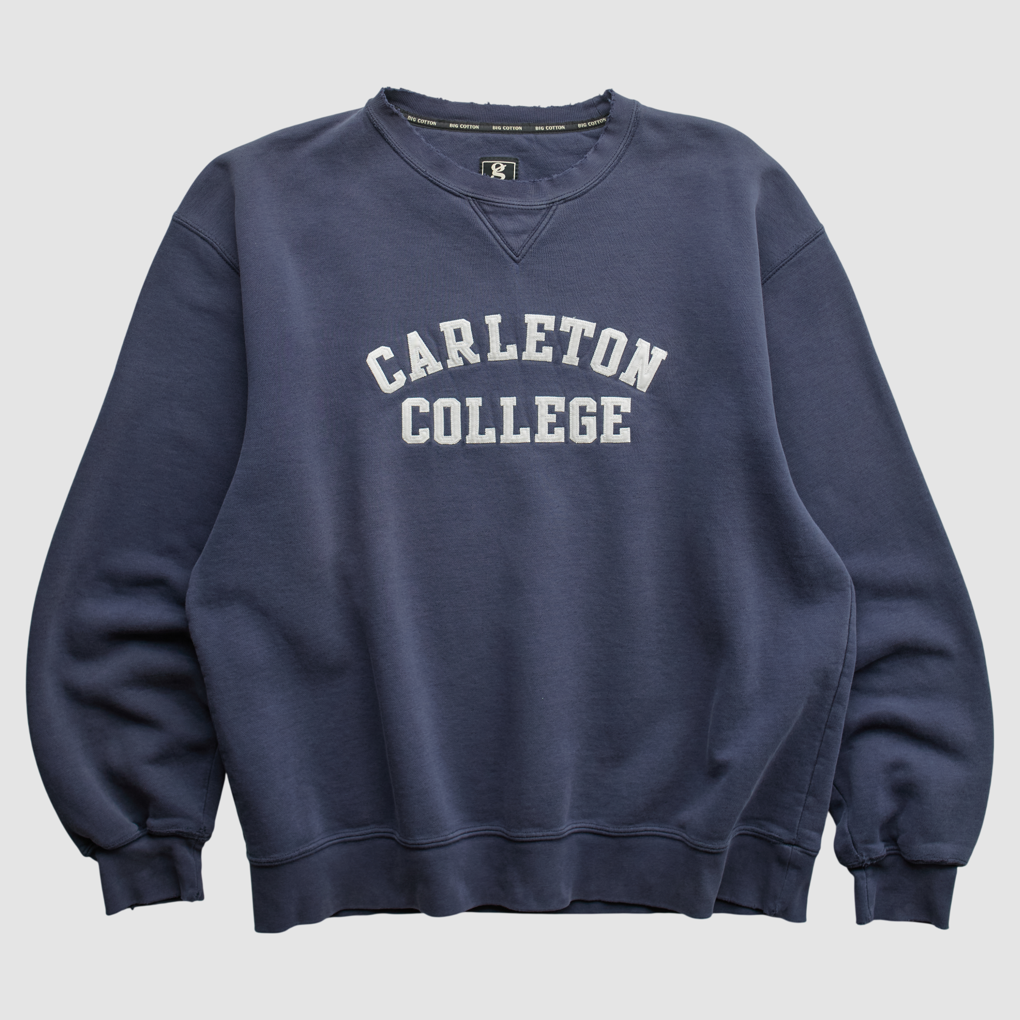 Carleton Knights Gear For Sports 2000s Pullover Sweatshirt – Navy – XL by Fanatics Real Vintage