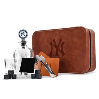 The Memory Company New York Yankees Decanter Set