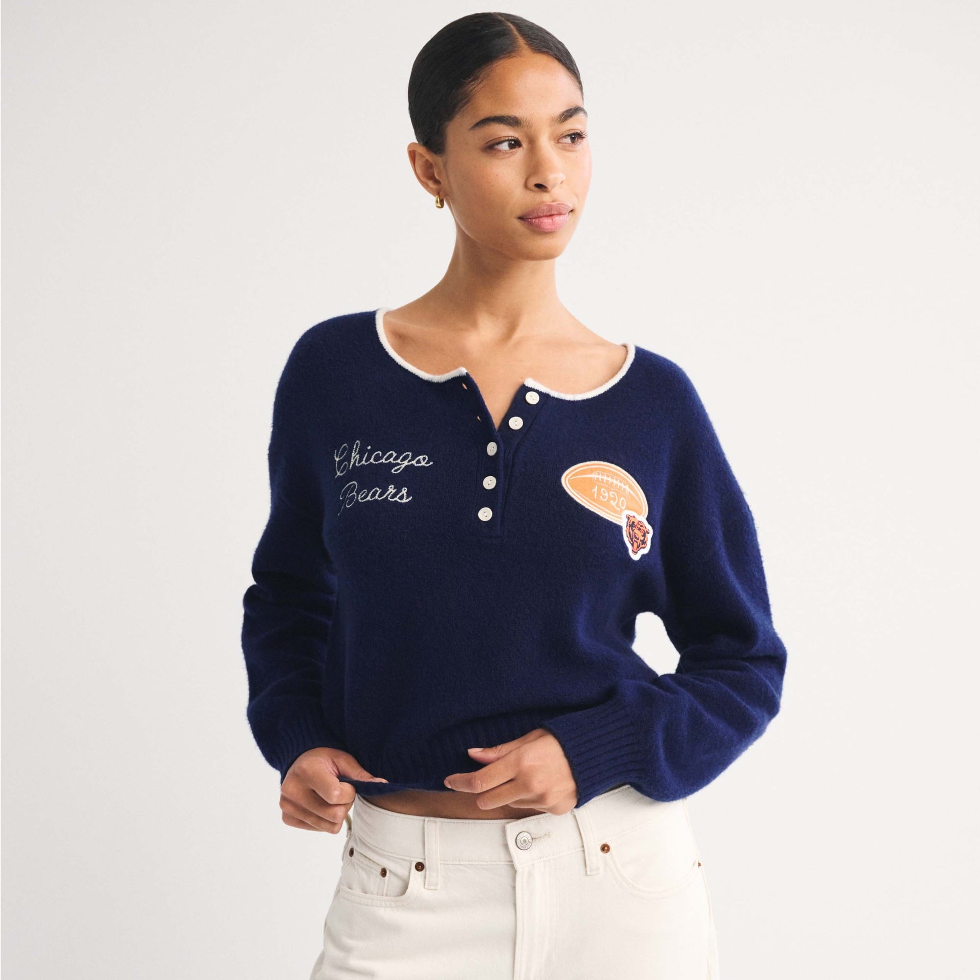 Women's Abercrombie & Fitch Navy Chicago Bears Merino Wool-Blend Henley Sweater