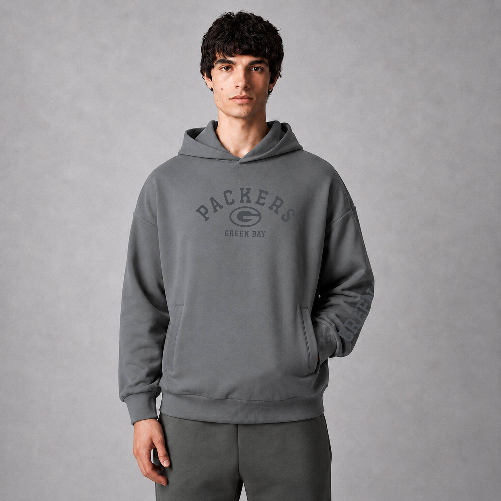 LevelWear Men's Gray Green Bay Packers Luxe Zone Pullover Hoodie - Gray