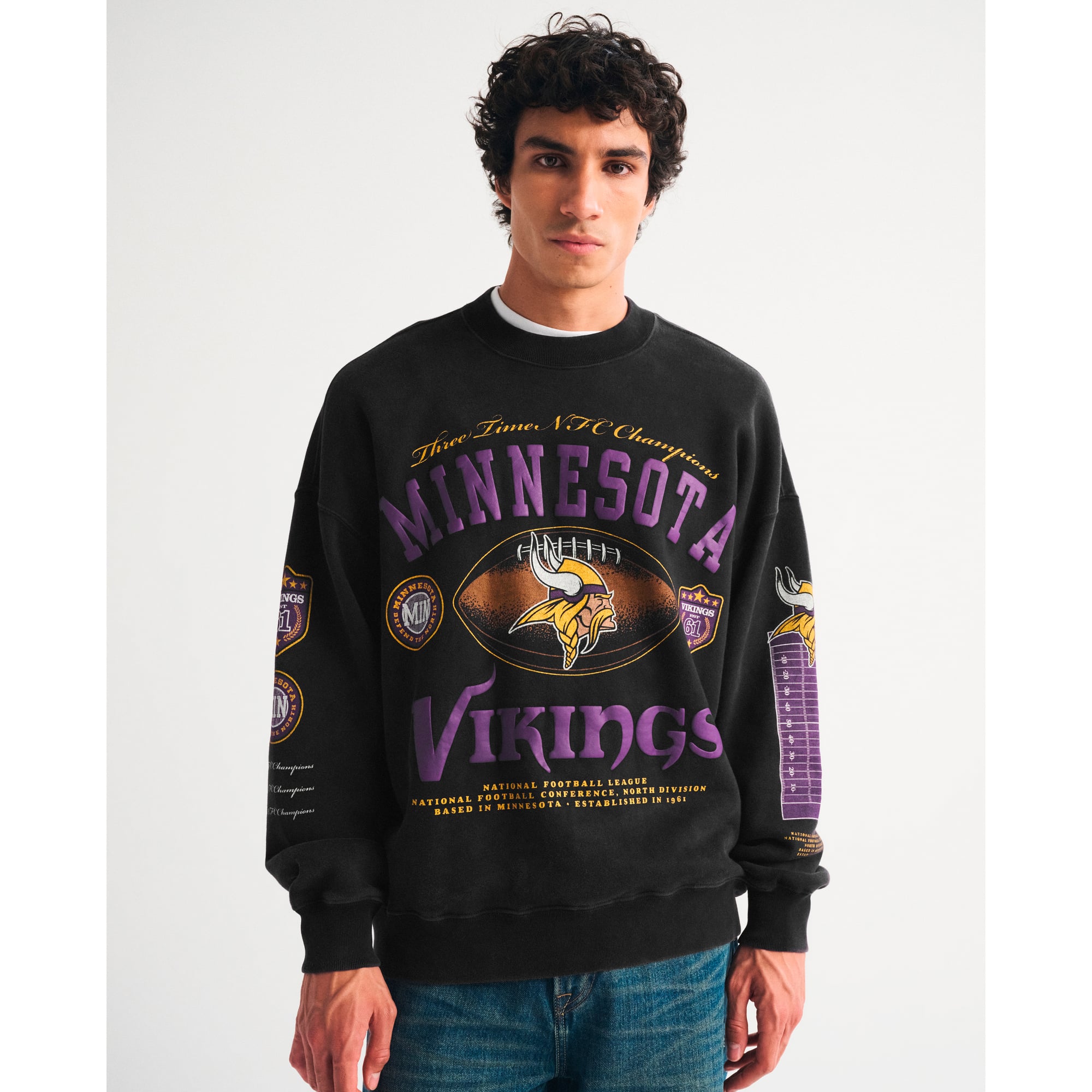 Schwarzes Herren-Fleece-Sweatshirt von Abercrombie & Fitch mit Minnesota Vikings-Motiv