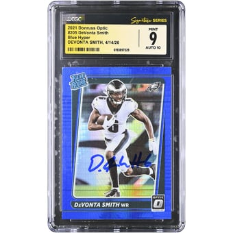 DeVonta Smith Philadelphia Eagles Autographed 2021 Donruss Optic Blue Hyper #205 CGC Fanatics Witnessed Authenticated 9/10 Rookie Card