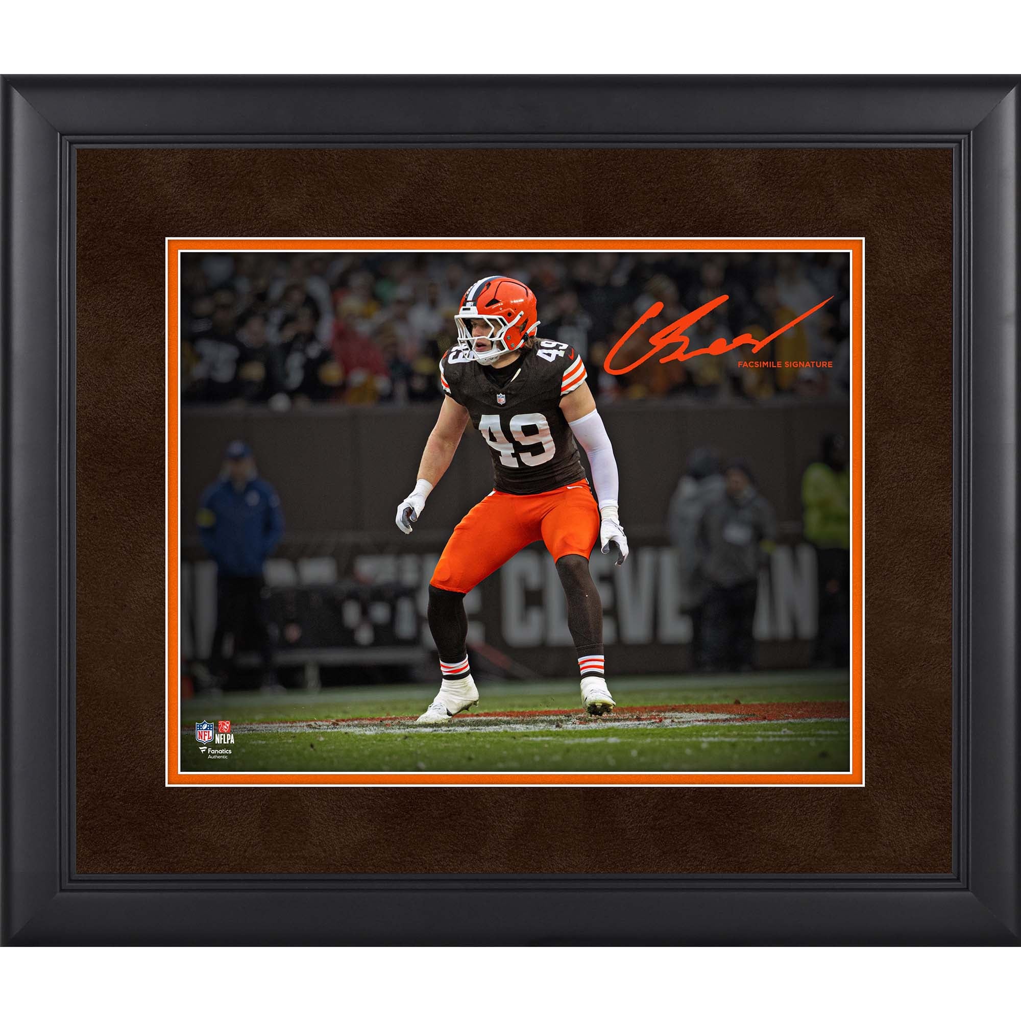 Carson Schwesinger Cleveland Browns Facsimile Signature Framed 11" x 14" Spotlight Photograph
