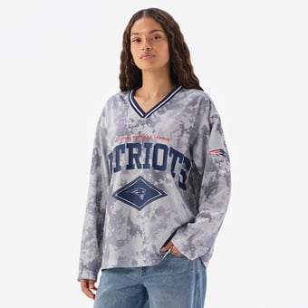 Women's  Gray New England Patriots Camo Mesh Long Sleeve V-Neck Top
