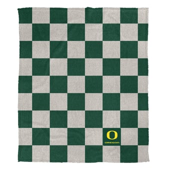 Pegasus Oregon Ducks Checkered Logo Patch 50" x 60" Cozy Knit Blanket