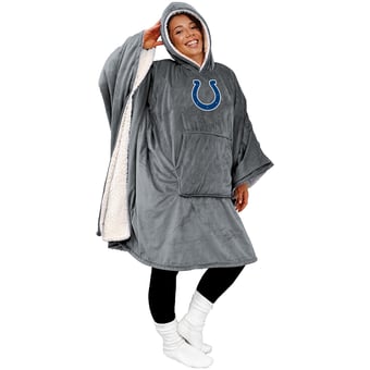 Pegasus Indianapolis Colts Team 50" x 70" Bloncho Sherpa Fan Cape