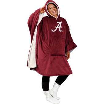 "Pegasus Alabama Crimson Tide Team 50"" x 70"" Bloncho Sherpa Fan Cape"