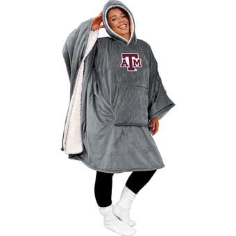 "Pegasus Texas A&M Aggies Team 50"" x 70"" Bloncho Sherpa Fan Cape"