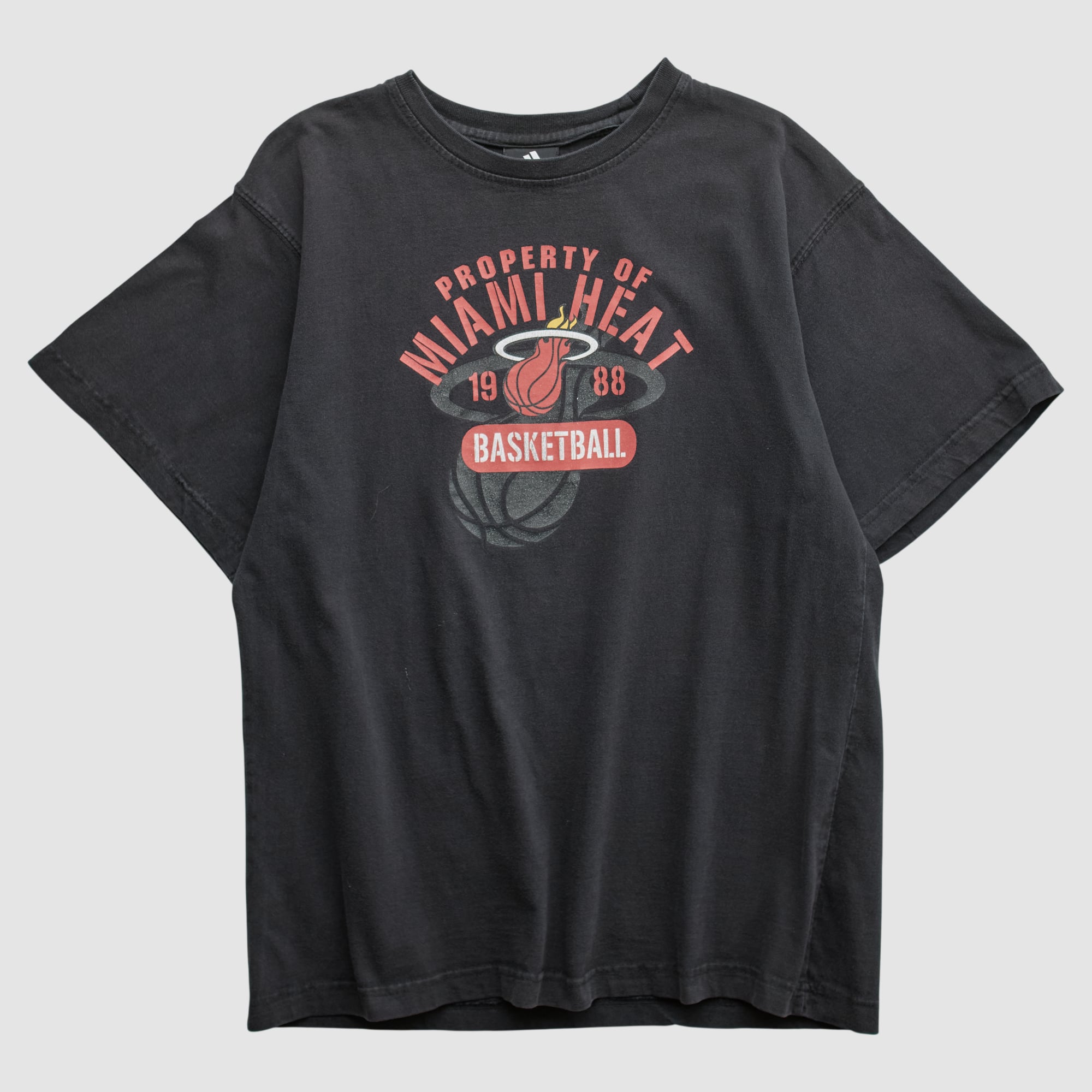 Miami Heat Adidas 2010s T-shirt - Black - S by Fanatics Real Vintage