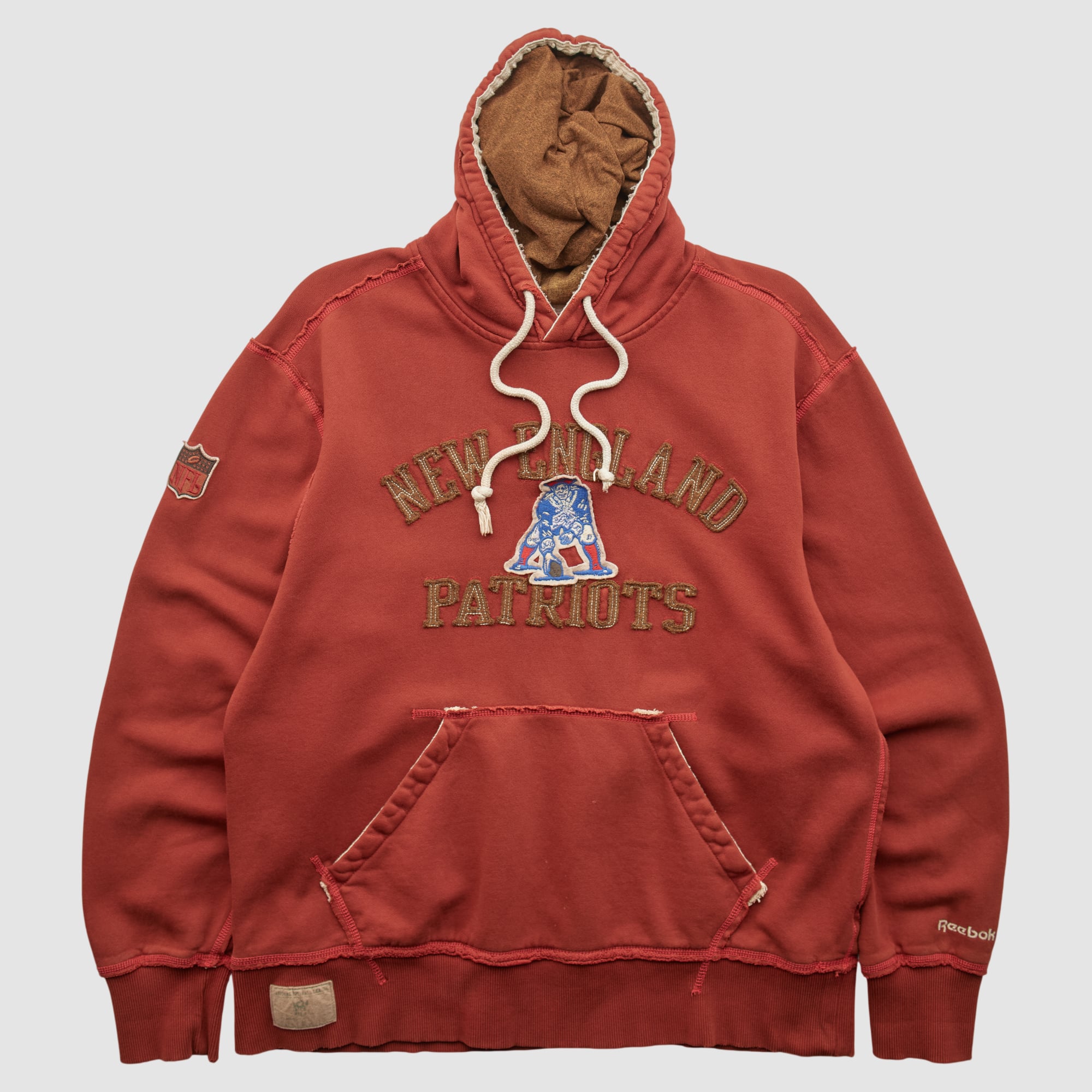 New England Patriots Reebok 2000s Hooded Pullover Sweatshirt - Red - XL by Fanatics Real Vintage
