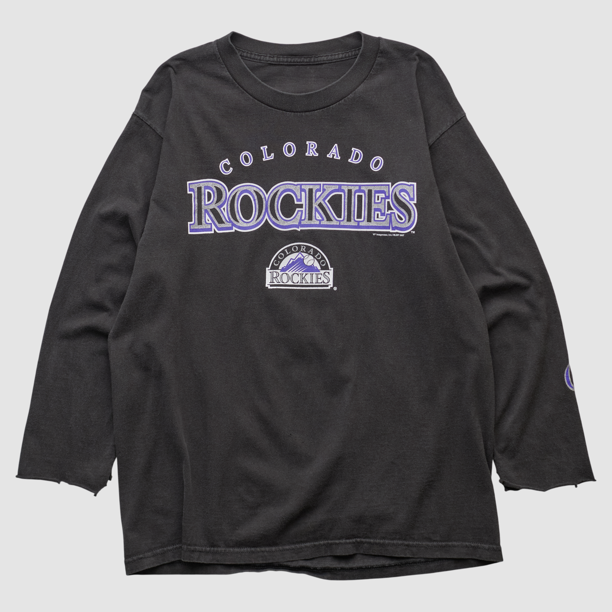 Colorado Rockies Genuine Merchandise 2007 Long Sleeve T-shirt – Black – S by Fanatics Real Vintage Colorado Rockies Genuine Merchandise 2007 Long Sleeve T-shirt – Black – S by Fanatics Real Vintage
