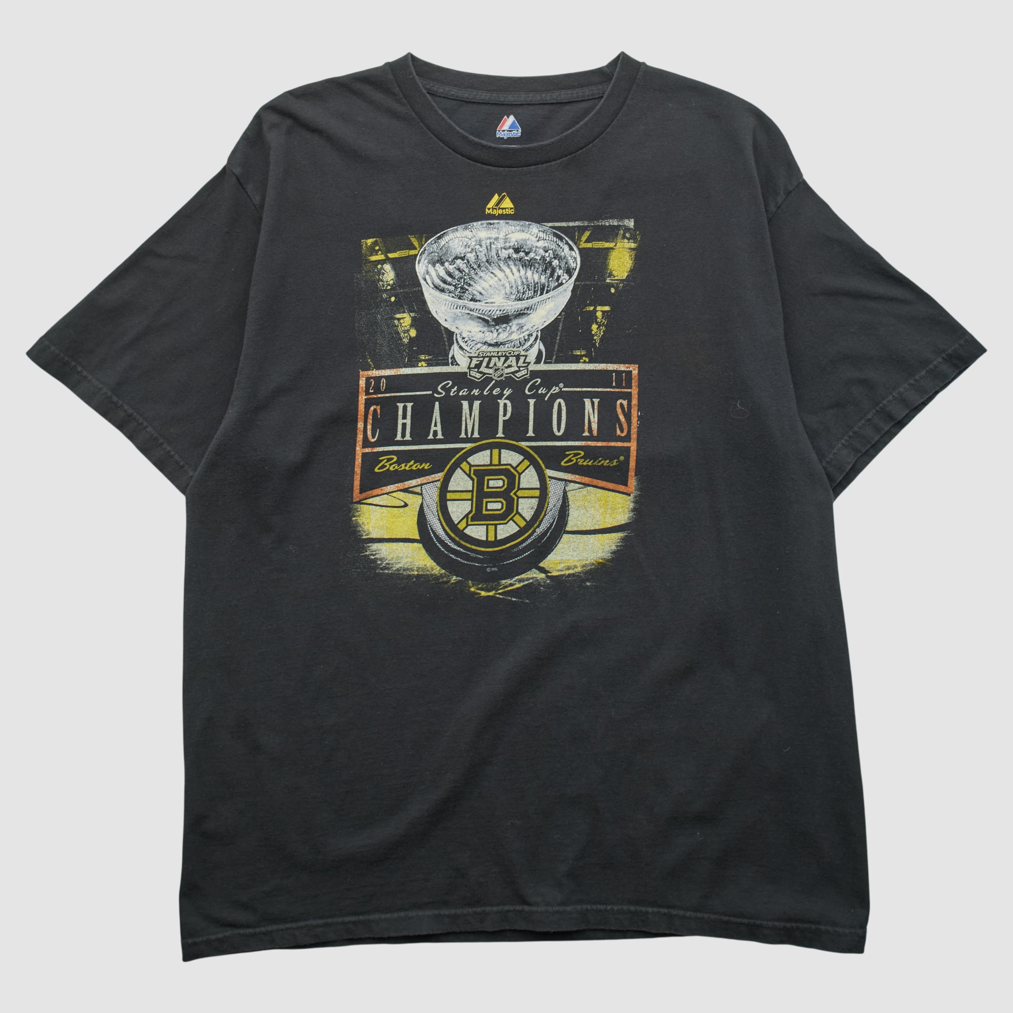 Boston Bruins Majestic 2011 T-shirt - Black - XL by Fanatics Real Vintage