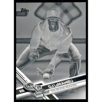 2017 Topps Black and White Negative #385 DJ LeMahieu