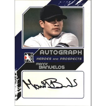 2011 ITG Heroes and Prospects Close Up Autographs Silver #MB2 Manny Banuelos S2