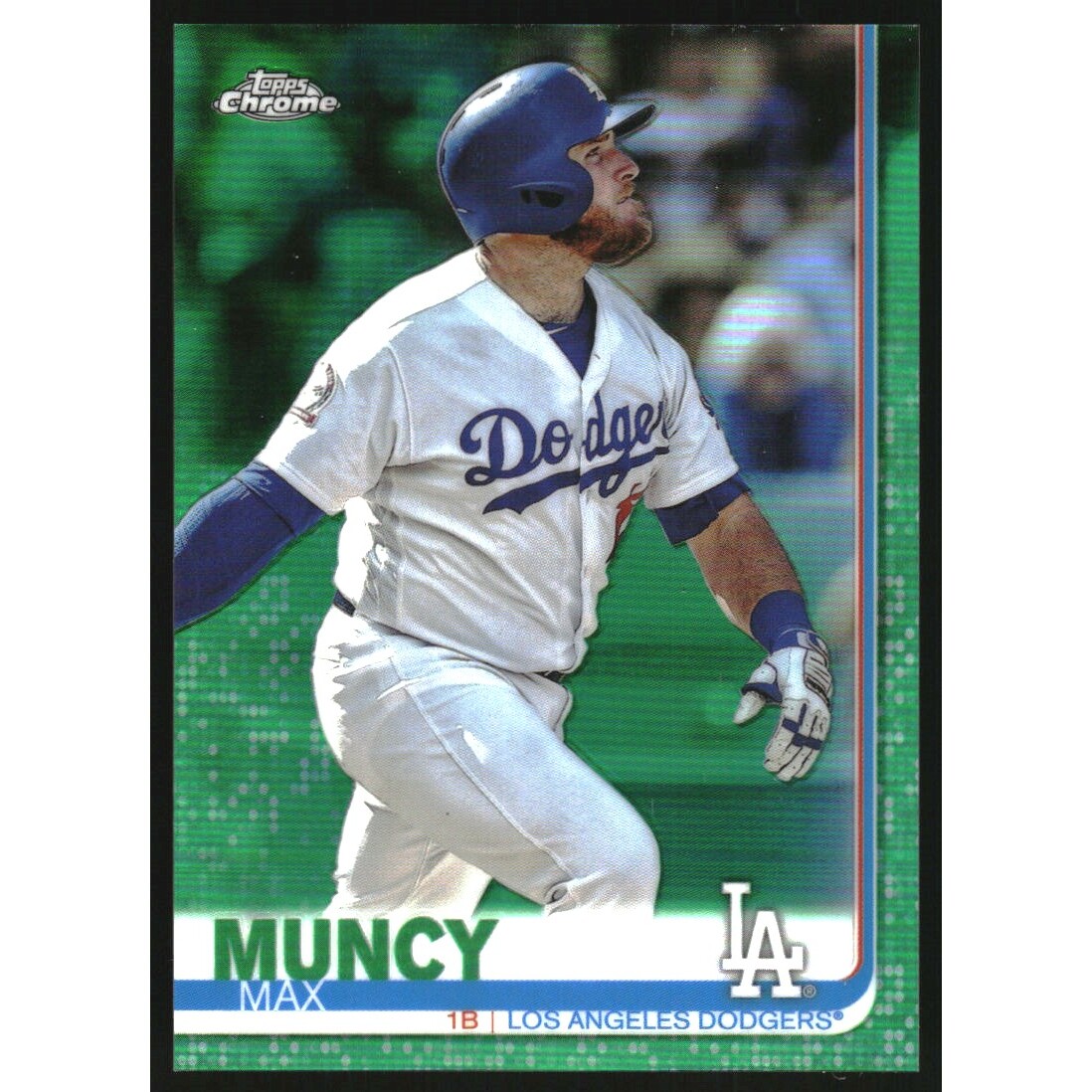 2019 Topps Chrome Green Refractors #32 Max Muncy. rookie card picture