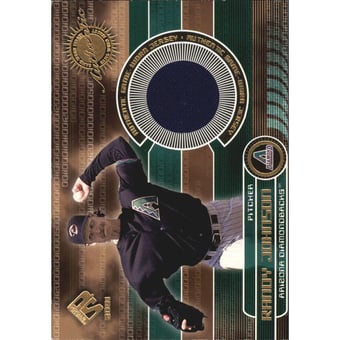 2001 Private Stock Game Gear #15 Randy Johnson Jsy
