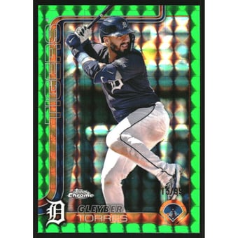2025 Topps Chrome Green Geometric Refractors #190 Gleyber Torres