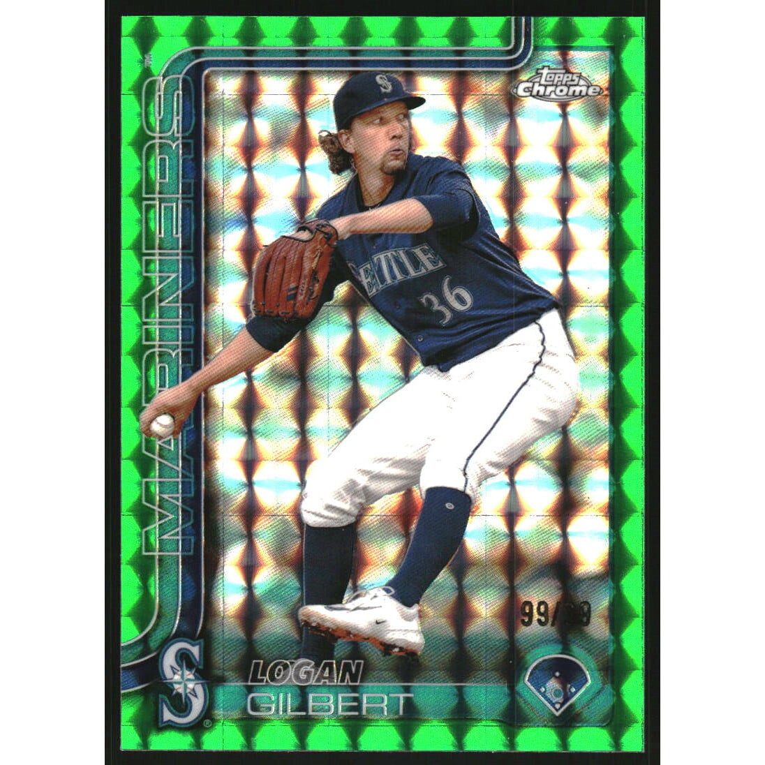 2025 Topps Chrome Green Geometric Refractors #11 Logan Gilbert