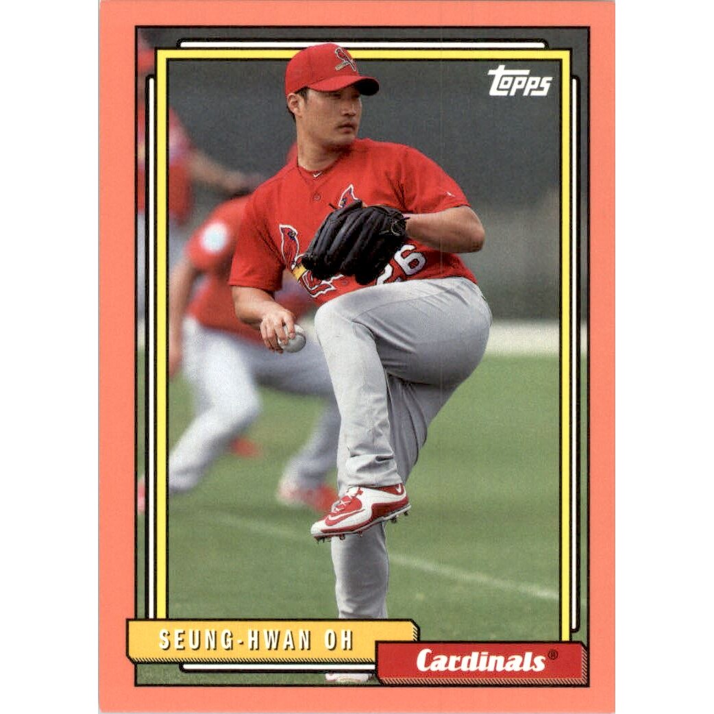 2017 Topps Archives Peach #214 Seung-Hwan Oh. rookie card picture