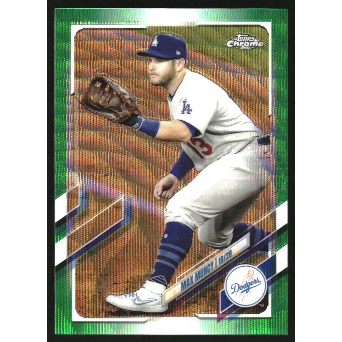 2021 Topps Chrome Green Wave Refractors #173 Max Muncy. rookie card picture