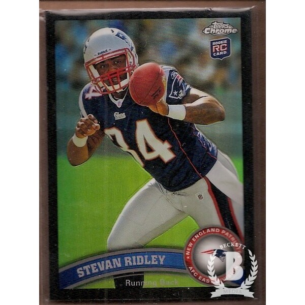 2011 Topps Chrome Black Refractors #193 Stevan Ridley. rookie card picture
