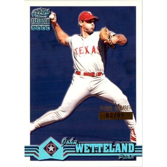 2000 Paramount Holographic Green #240 John Wetteland
