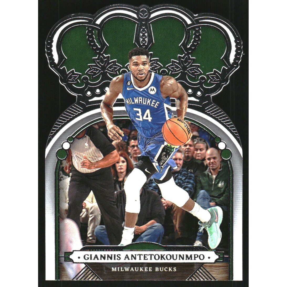 2022-23 Crown Royale #94 Giannis Antetokounmpo