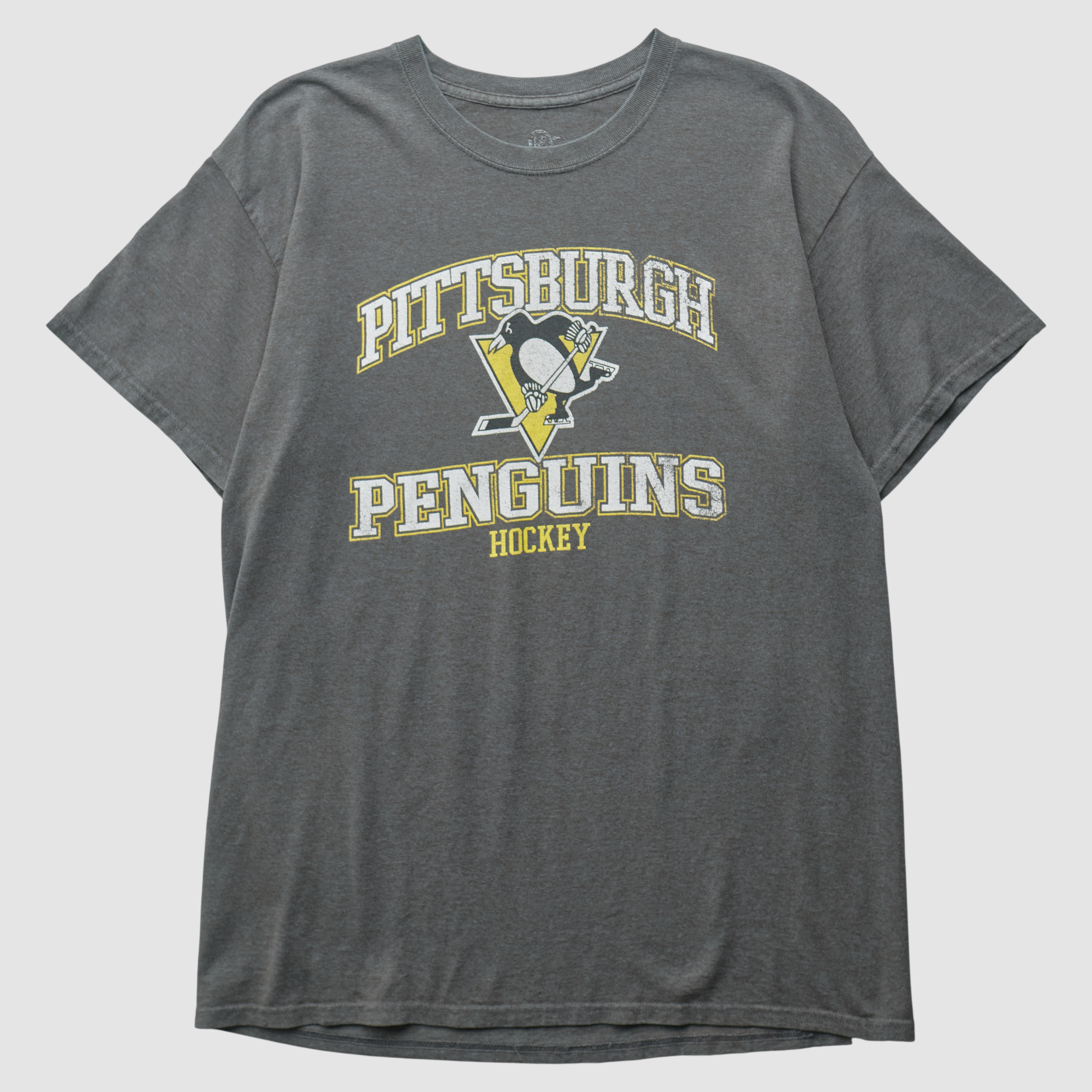 Pittsburgh Penguins NHL 2010s T-shirt – Dark Heather Gray – M by Fanatics Real Vintage