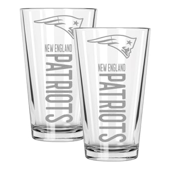 The Memory Company New England Patriots Two-Piece 16oz. Pinnacle Pint Glass Set