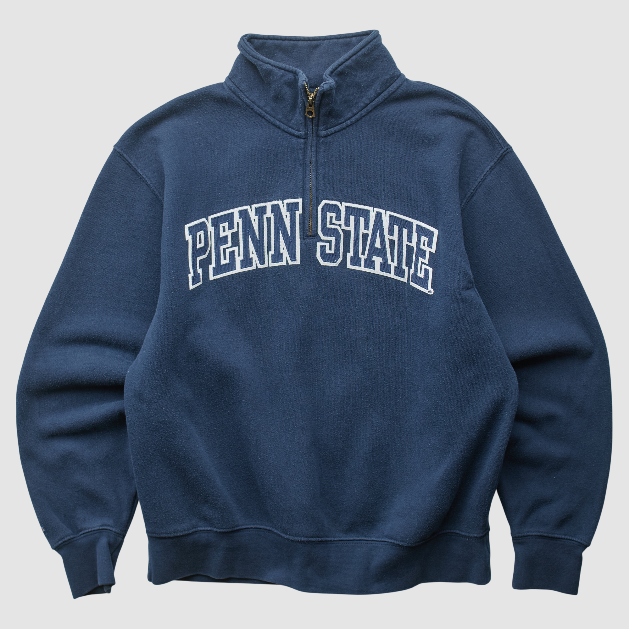 Penn State Nittany Lions Jansport 2000s Sweatshirt – Navy – XS by Fanatics Real Vintage Penn State Nittany Lions Jansport 2000s Sweatshirt – Navy – XS by Fanatics Real Vintage