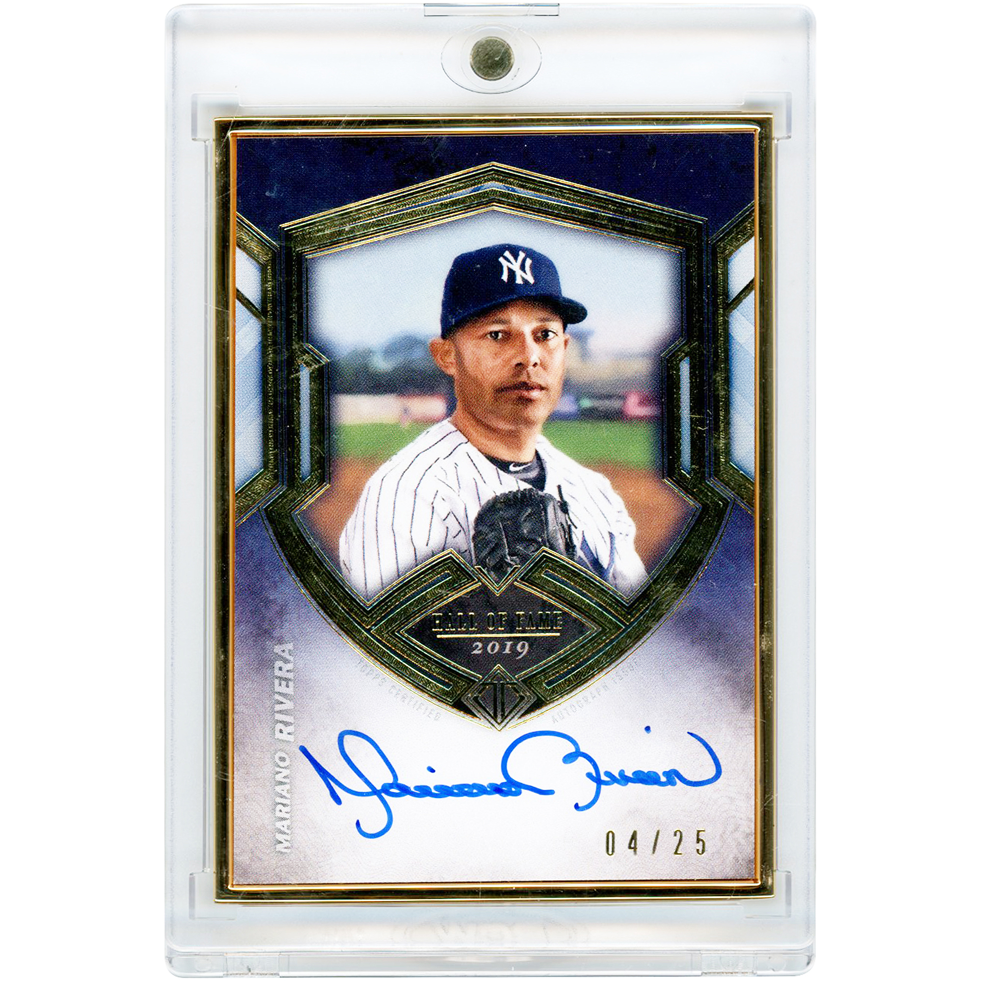 Mariano Rivera New York Yankees Autographed 2020 Topps Transcendent Gold Frame Hall Of Fame #THOF-MR #4/25 Card