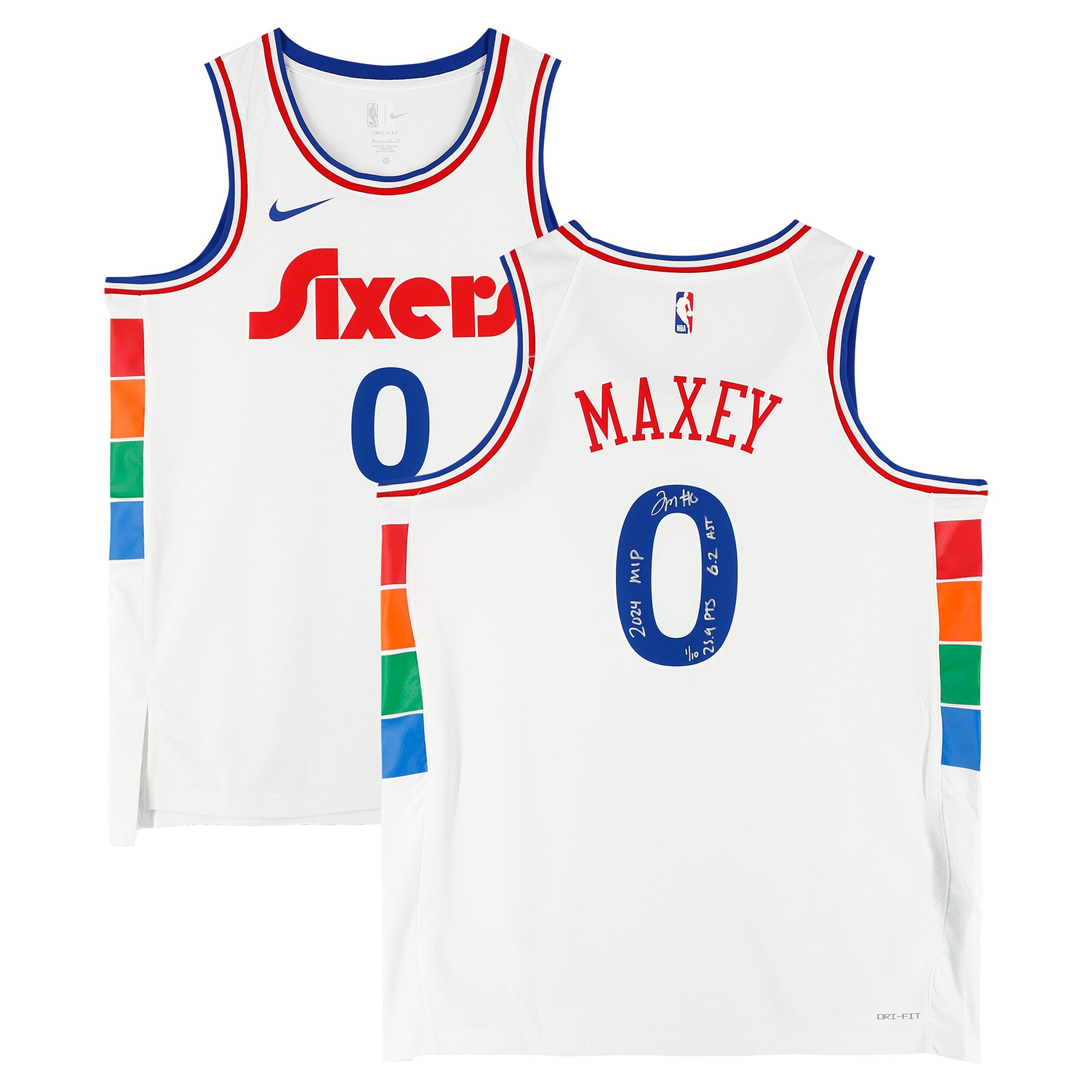 Camiseta blanca Nike City Edition Swingman 2024-25 autografiada por Tyrese Maxey de los Philadelphia 76ers con múltiples inscripciones - Edición limitada n.° 1/10
