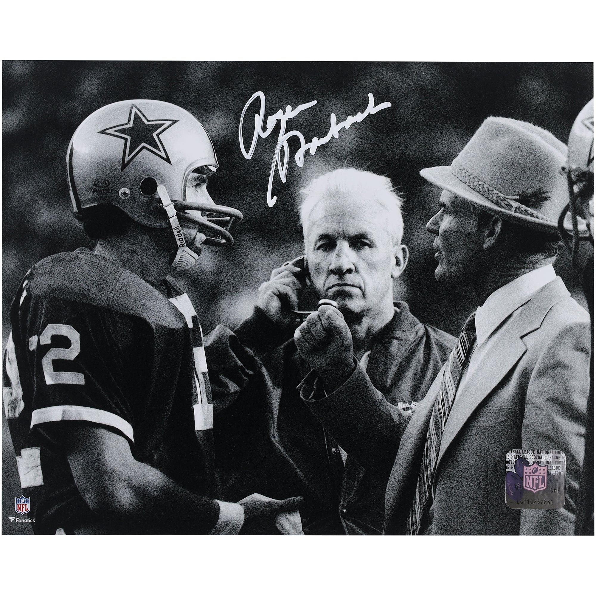 Roger Staubach Dallas Cowboys Autographed 8" x 10" Talking with Landry Photograph