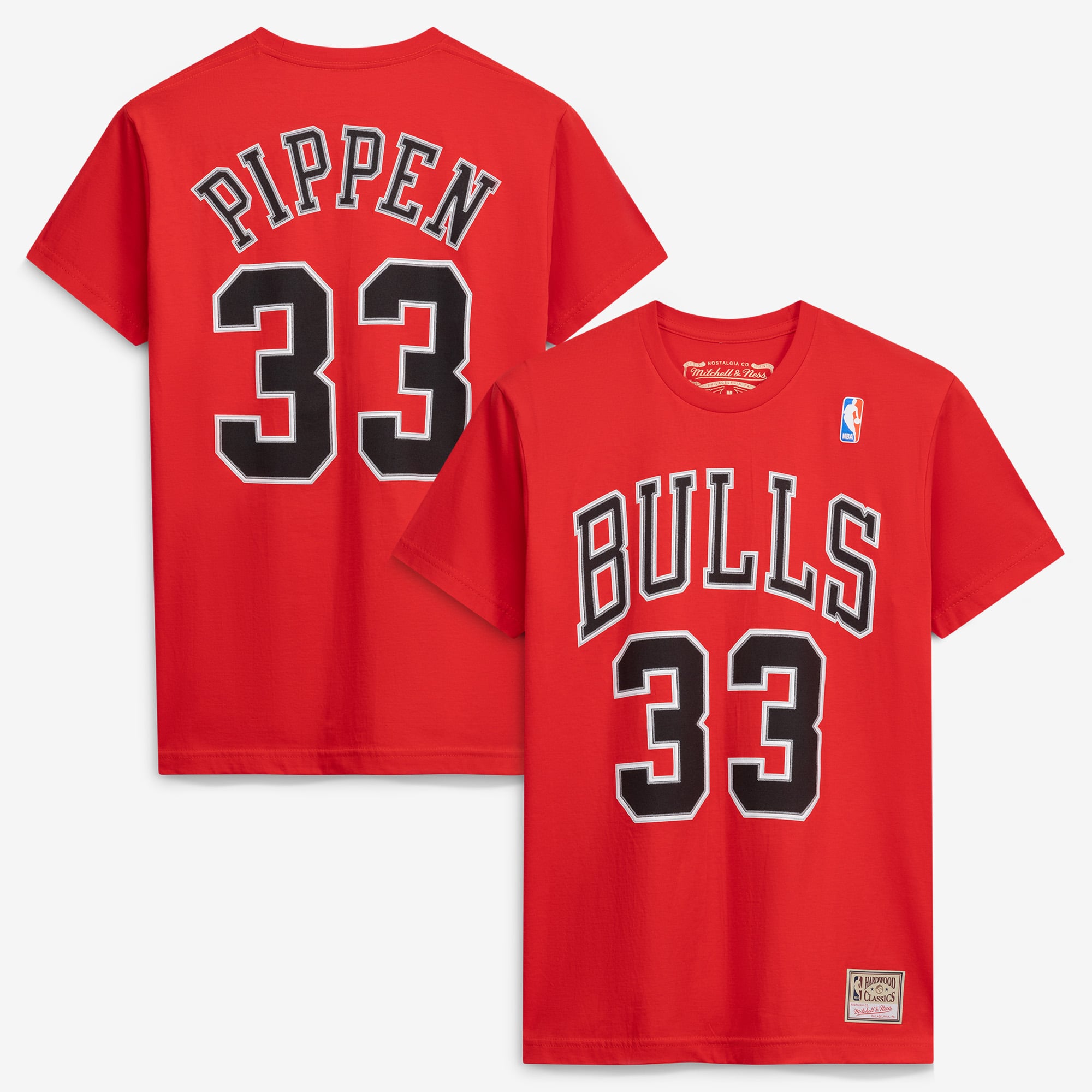 Men's Mitchell & Ness Scottie Pippen Red Chicago Bulls Hardwood Classics Name & Number Player T-Shirt