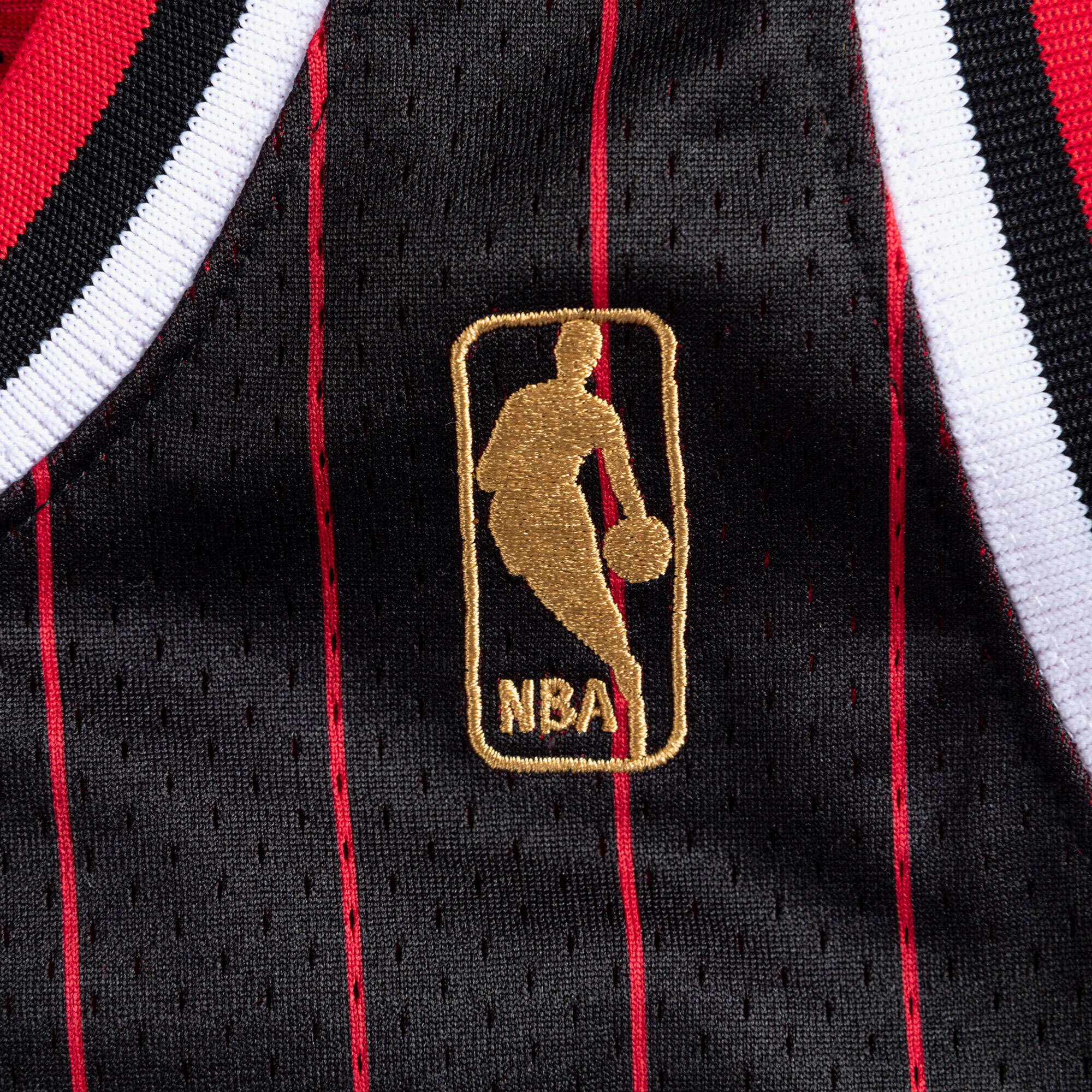 Chicago Bulls Mitchell & Ness Authentic Jersey Alternate Michael Jordan 1996-97, , rebel_hi-res