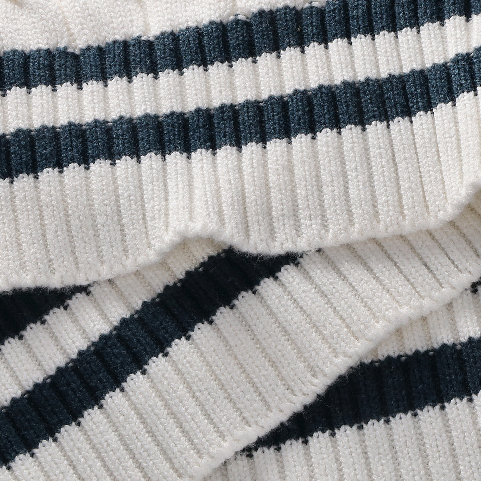 Chelsea Pensioners Cable Knit Sweatshirt - White, , rebel_hi-res