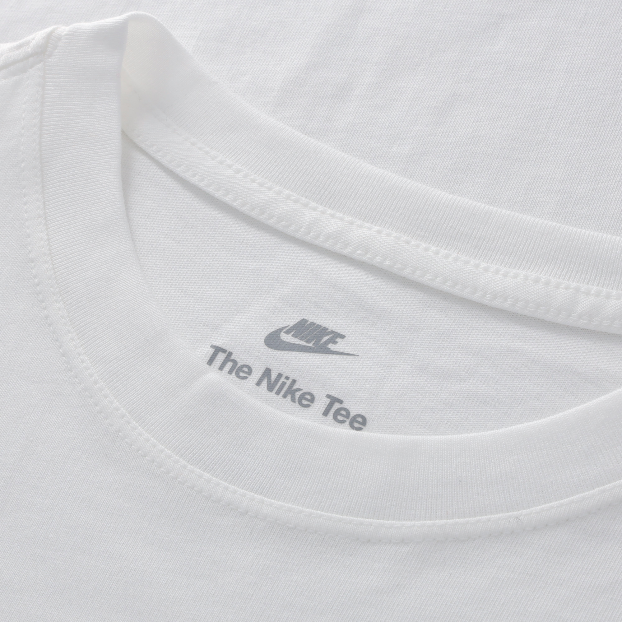 Chelsea CFCW Nike Classic T-Shirt - White - Womens, , rebel_hi-res