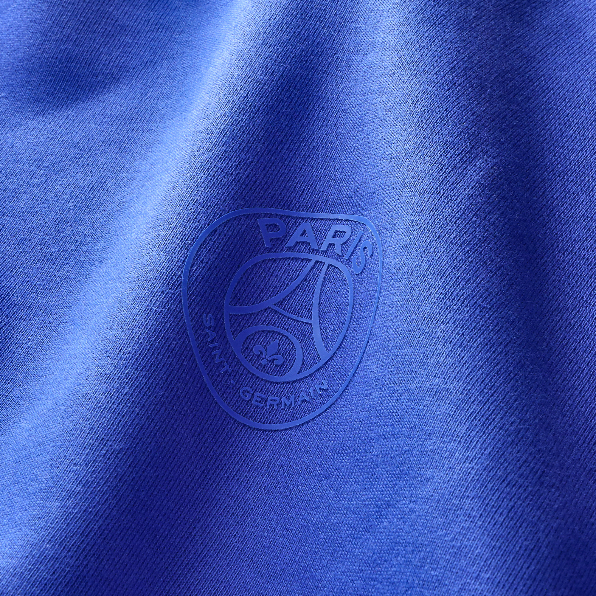 Paris Saint-Germain Essential Monochrome Logo Sweat, , rebel_hi-res