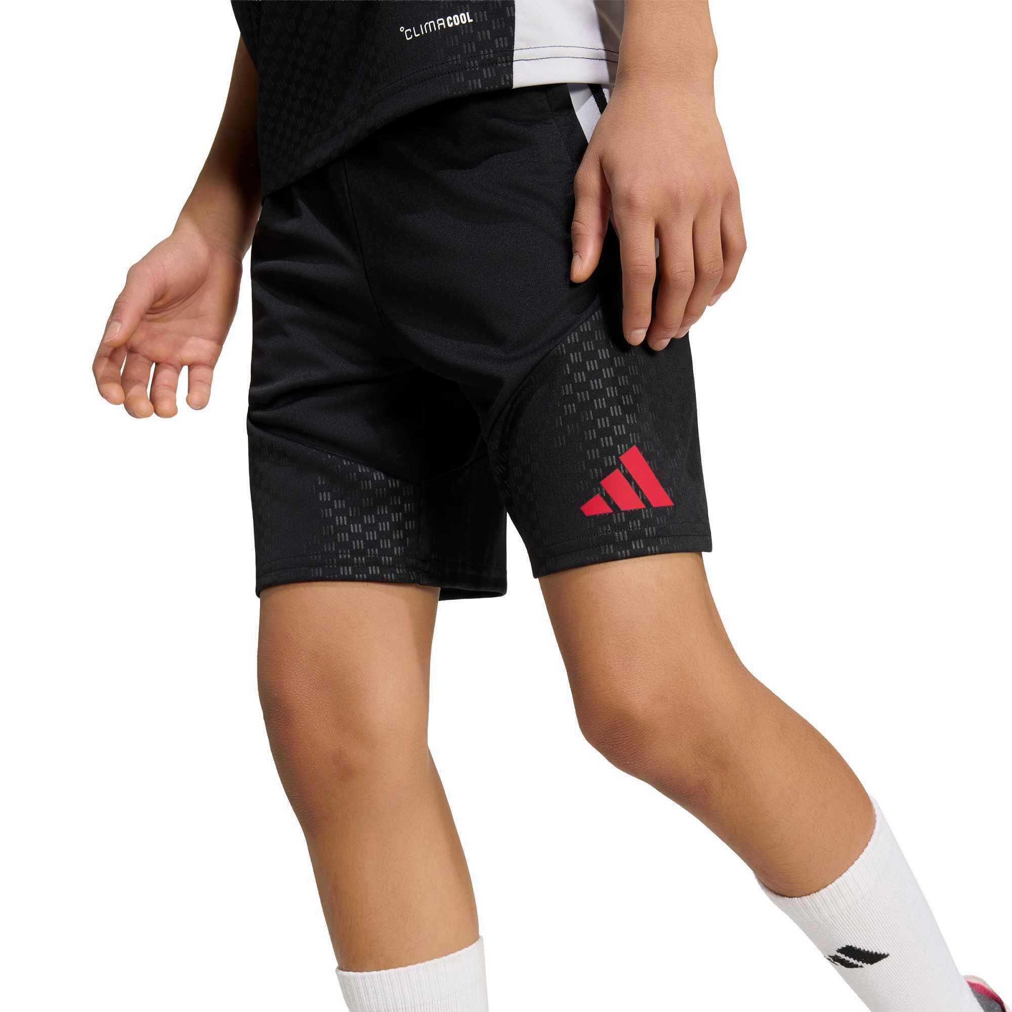 Liverpool adidas Training Shorts - Black - Kids, , rebel_hi-res