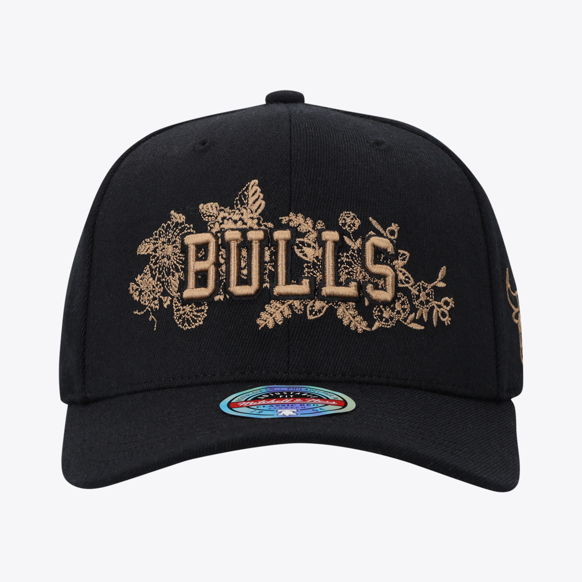 Chicago Bulls Mitchell & Ness Morning Haze Classic Red Cap - Black - Mens, , rebel_hi-res