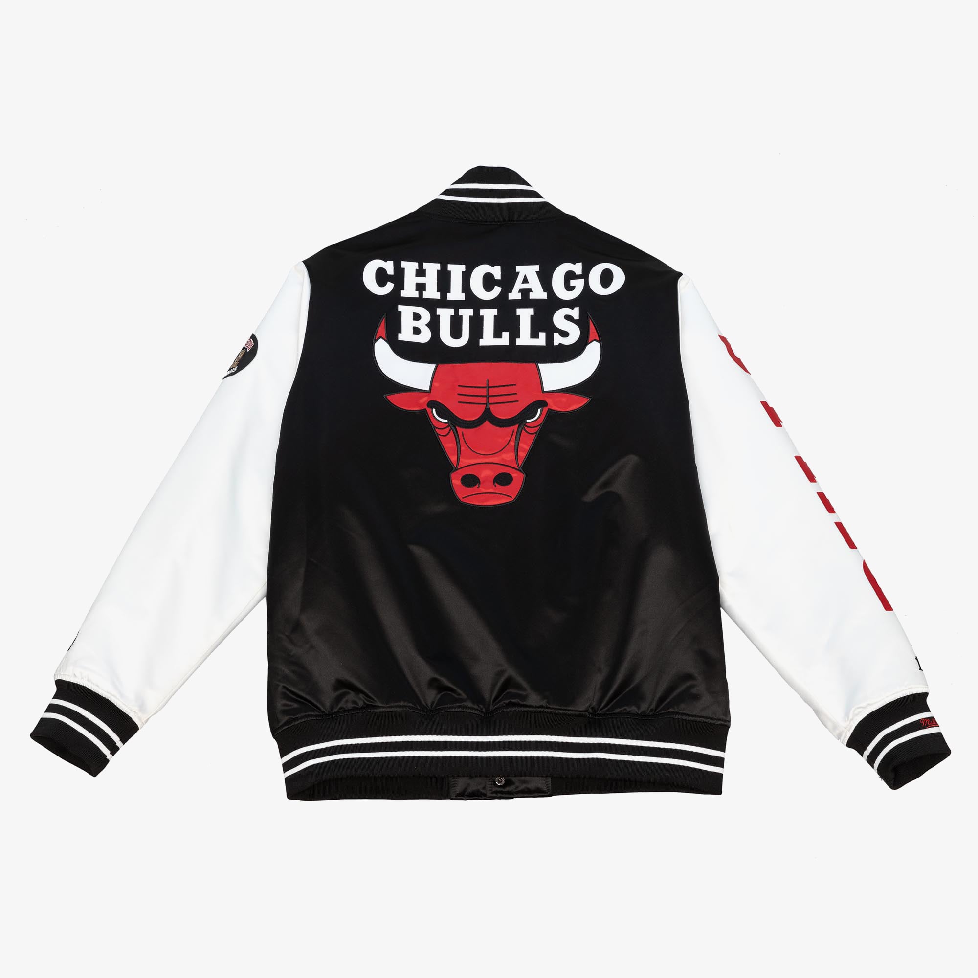 Chicago Bulls Mitchell & Ness Team Origins Varsity Satin Jacket - Black/White - Mens, , rebel_hi-res