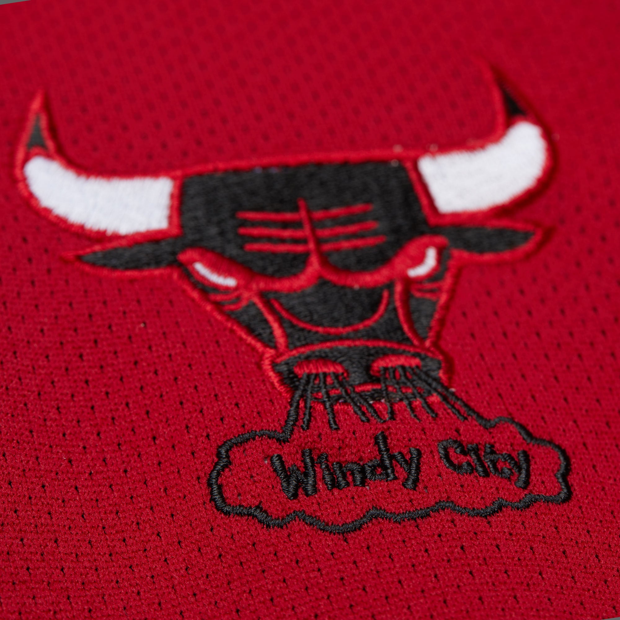 Chicago Bulls Mitchell & Ness Mesh Nylon Jacket - Black - Mens, , rebel_hi-res